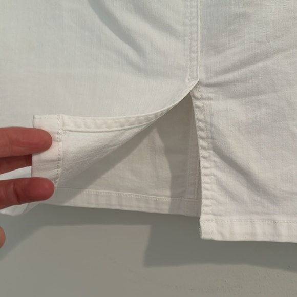 Blue Illusion White skirt.  XS. - Picture 6 of 8